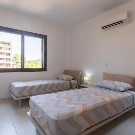 Cozy Kate Daire Pafos