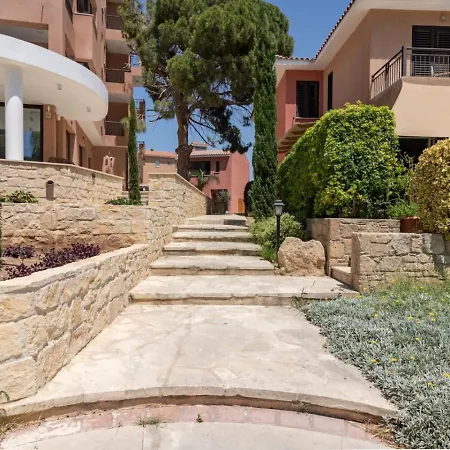 Cozy Kate Paphos